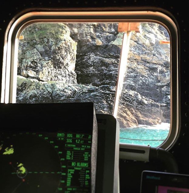 FalmouthRNLI's tweet photo. Close to the edge #DodmanPoint on Sunday's exercise! @FalmouthTownUK @RNLI does #InTheHeartOfTheSea #CharityTuesday https://t.co/ADLztFEGT2