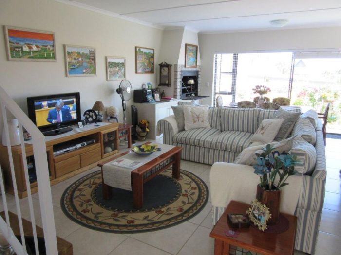 Aida_National's tweet photo. Hermanus, Onrus - R1,495,000  #forsale #property
Deon Esterhuyse:083 284 0027/(028) 316-3393
https://t.co/fs2DnQhSWc https://t.co/7fSrhK6NNQ