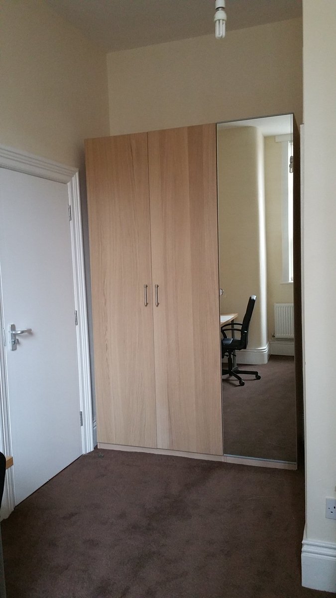 StudentOnlyTees's tweet image. 5,6,7,8 bed properties available #StudentAccommodation  #studentlife