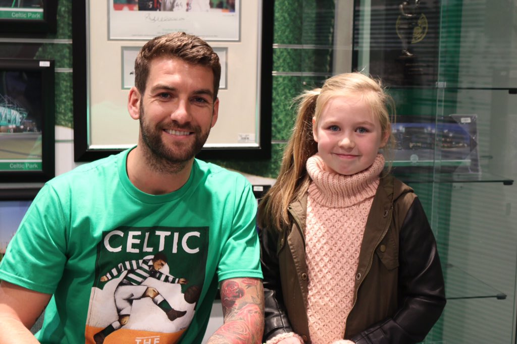 CelticFC's tweet image. Charlie meets her favourite player @charlie_mulgrew at tonight's signing session (NM)