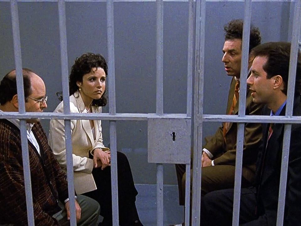 "See now, to me, that button is in the worst possible spot." "The Finale PT 2" on #Seinfeld tonight! https://t.co/kx6FWB6X1B