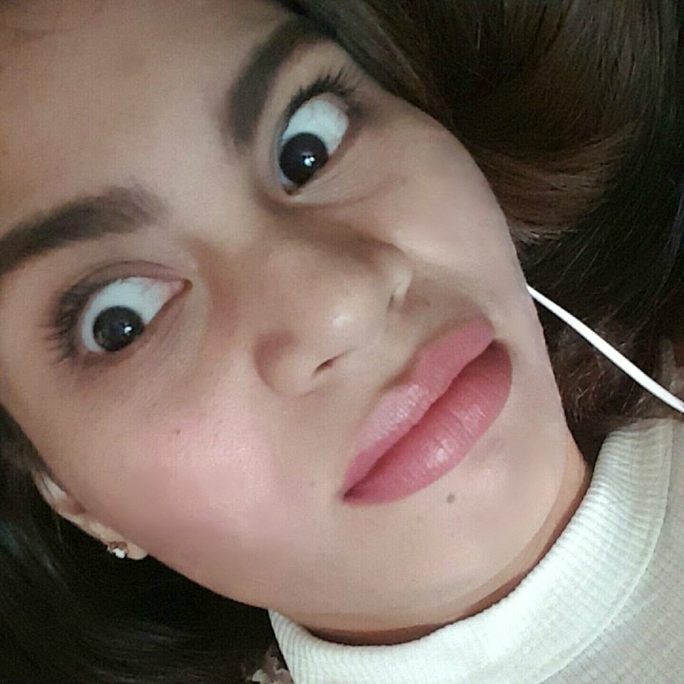 kikwanqs's tweet photo. Lol on @keishachu's facebook default. https://t.co/iw41SWWeqj