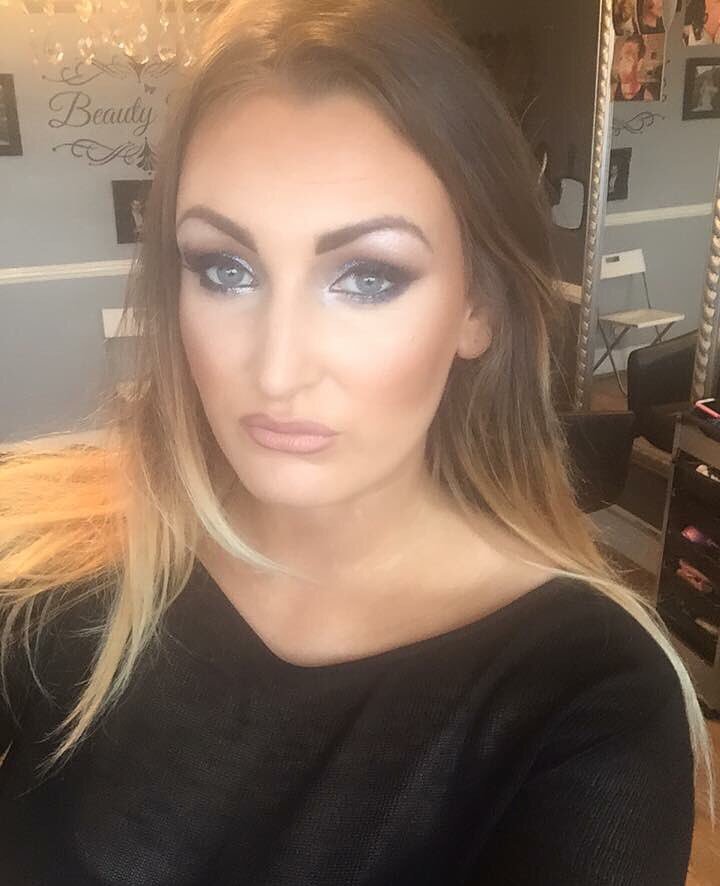BEAUTYBOX6's tweet photo. Recent make up looks 😍 @BEAUTYBOX6 https://t.co/d5ntsEGgJ6