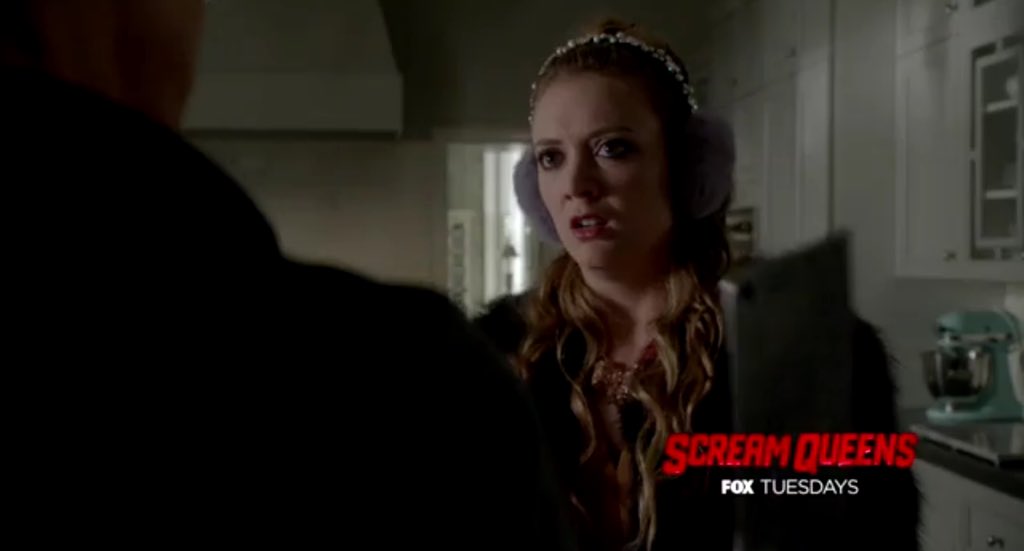 sqnewsupdates's tweet image. -SCREENSHOTS- Red Devil, Grace and Chanel #3 in 1x10, "Thanksgiving" #ScreamQueens