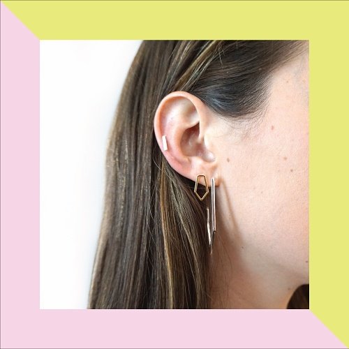 apt14k1's tweet photo. In #LOVE this look!💛mix your #metals! 🔑 #apt14k #getyourjewelson https://t.co/YMtqZVFjAk