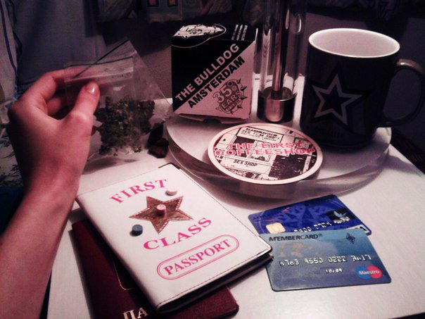 Road to Amsterdam &amp; back. Maroccanian's gifts for my friends) https://t.co/wst3bsZbv5