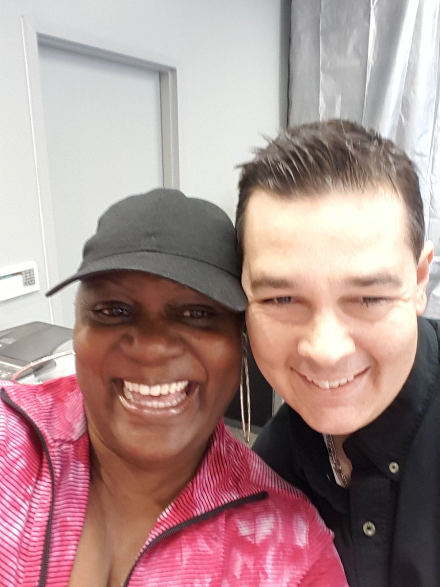 347Sprint's tweet image. Paulette is one happy customer today!!!! @347Sprint @JosephSmithers1 @sgonyer12