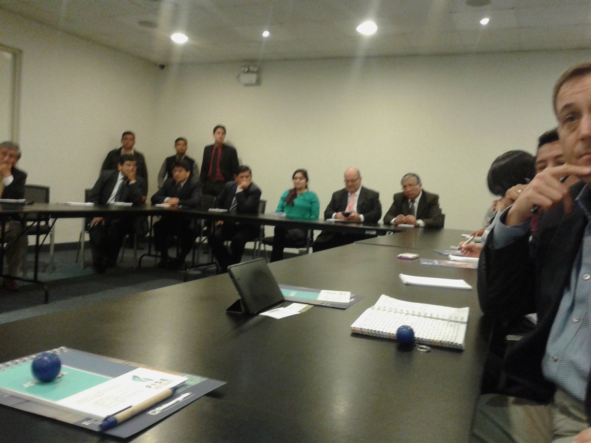 garcesp's tweet photo. @OLADEORG presenta programa América del Sol a autoridades e instituciones del sector energético de Perú. https://t.co/mvD7qPNzZe