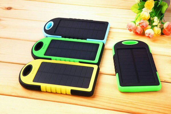 HobbiesShop's tweet photo. Powerbank Solar Energi, Cocok utk Traveling! Cuma 135rb https://t.co/j386HkAYSO BBM 746A9090 / 089663351361 https://t.co/UTKL8RaNaZ