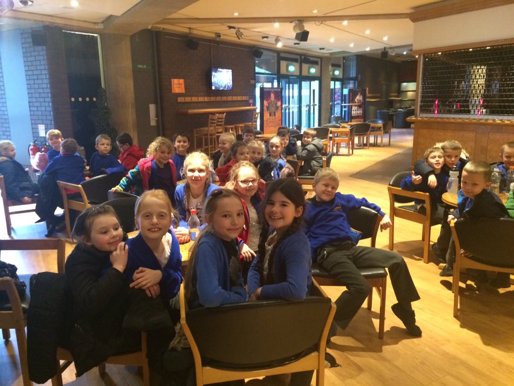 BsmPrimary's tweet photo. Year 3 waiting to start their rehearsal for #JMFReading @Thehexagon with @BMaestros https://t.co/d3zNJtIxX1
