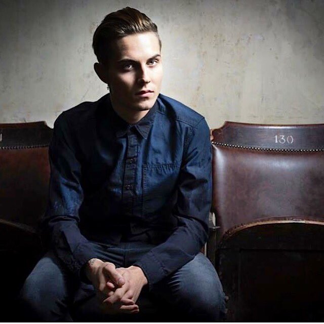 FH_IndigoGoods tweet media