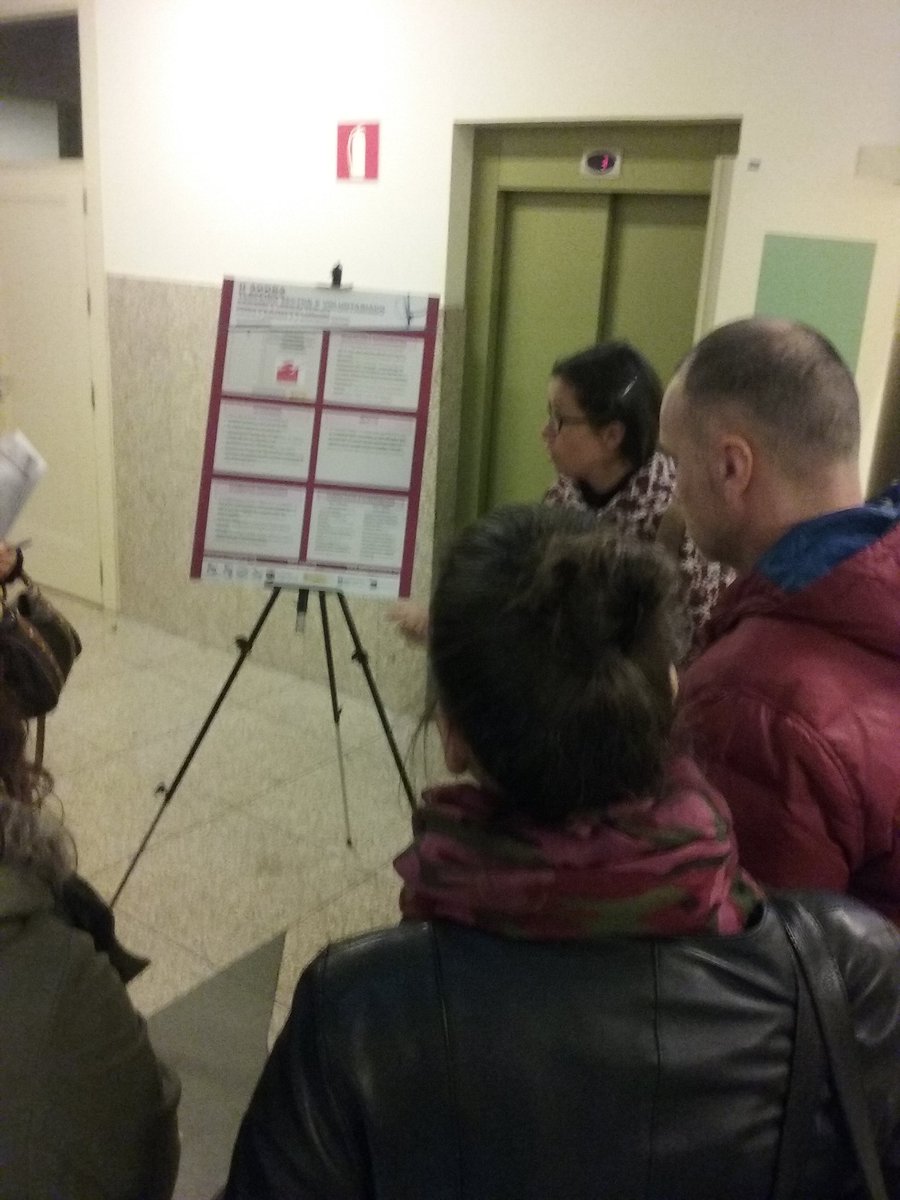 EAPNGalicia's tweet photo. Presentando 8iniciativas innovadoras na loita contra a #pobrezagalicia  no AGORA do terceiro sector e voluntariado https://t.co/PN2VETxoXm