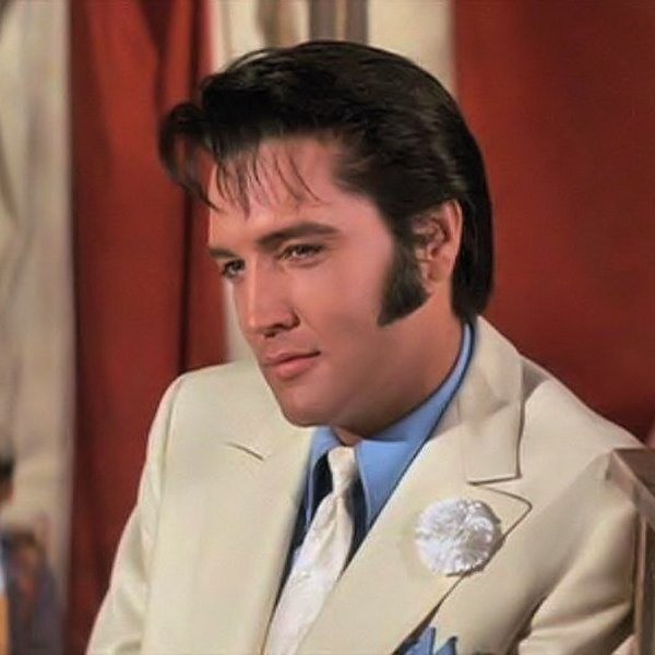 ELVIS__MUSIC's tweet photo. This and more #Elvis Pictures at Our Facebook; https://t.co/TP6du0JhBI … https://t.co/BMSsYxYV2T