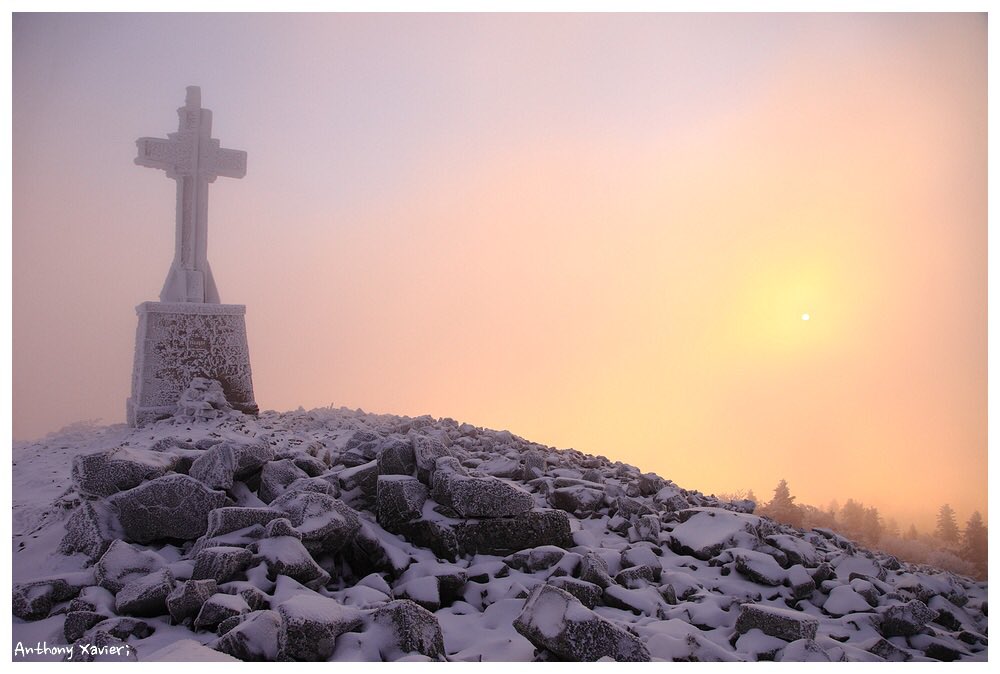 Hier matin dans le <a href="/PilatmonParc/">Pilat mon parc</a> instant magique.#photo #neige <a href="/CanonFrance/">Canon France</a> <a href="/rhonealpes/">rhonealpes</a> @RDV_Experience @tourisme42