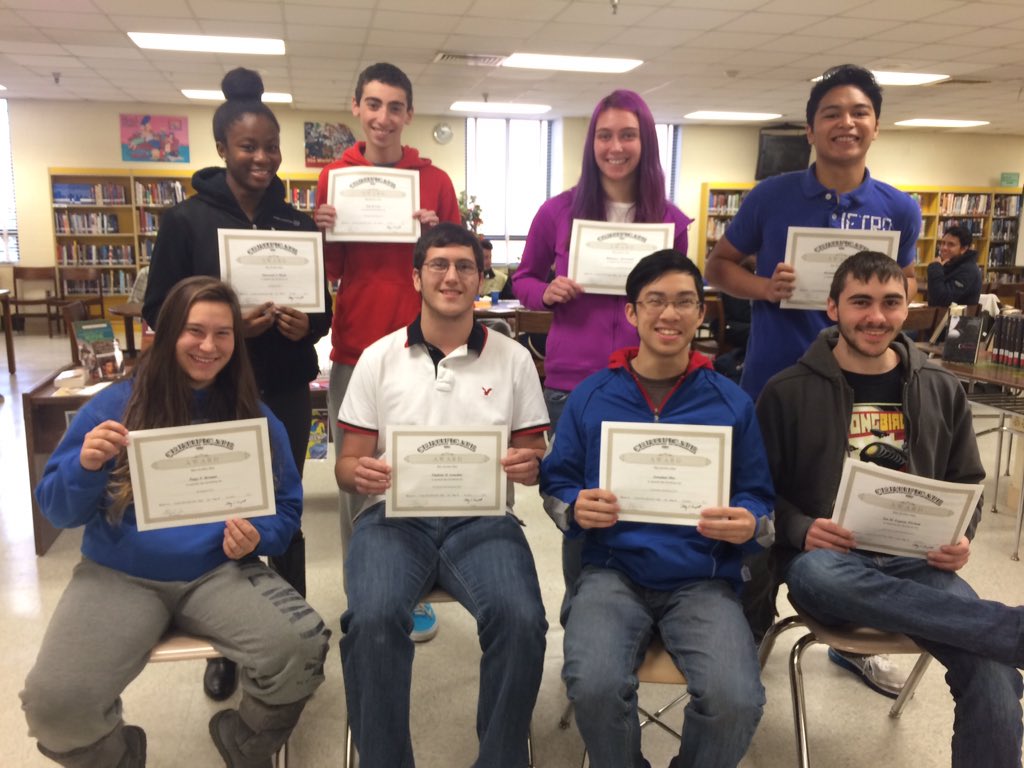 OMHS_Eagles's tweet photo. Congratulations to our OM Principal's list and AP Scholars! #WeAreOM https://t.co/4dxB7j64Rg