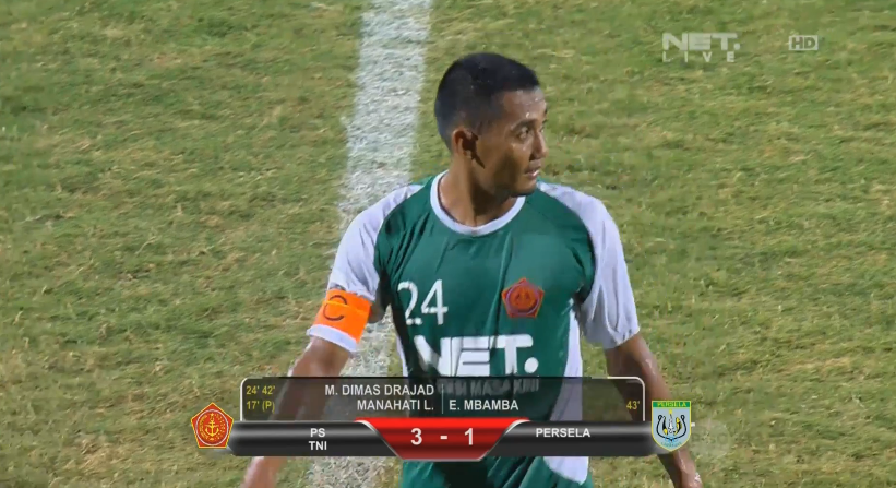 mdtvindonesia's tweet photo. Babak kedua sudah dimulai, PS TNI masih unggul 3-1 atas Persela #TorabikaChampionship2015 https://t.co/H0Bn7jNwHV