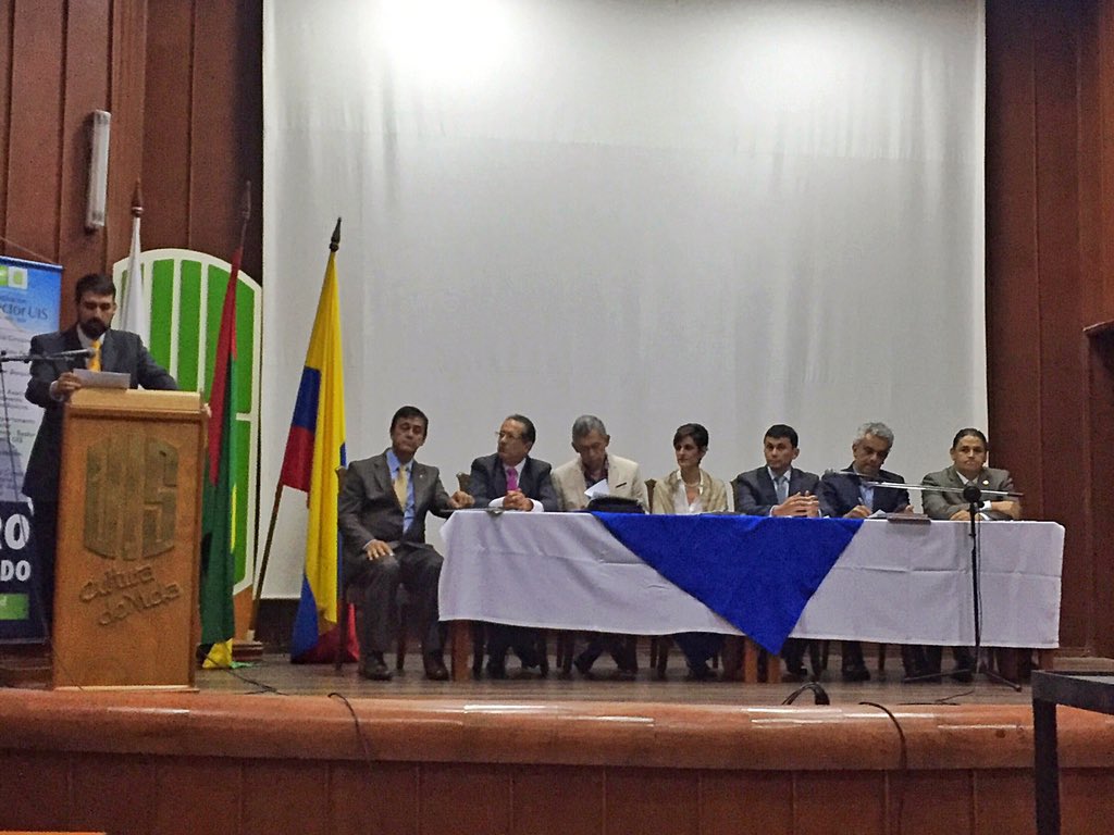 GilbertoUIS's tweet photo. Inicia foro de candidatos a la rectoría UIS en la facultad de salud auditorio Fundadores #CarrilloRector @UISenlinea https://t.co/xNgERwWPNj