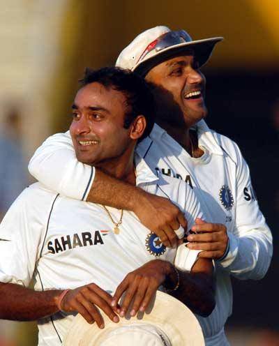 Happy Birthday to Amit Mishra on behalf of Virender Sehwag and all his fans!! 