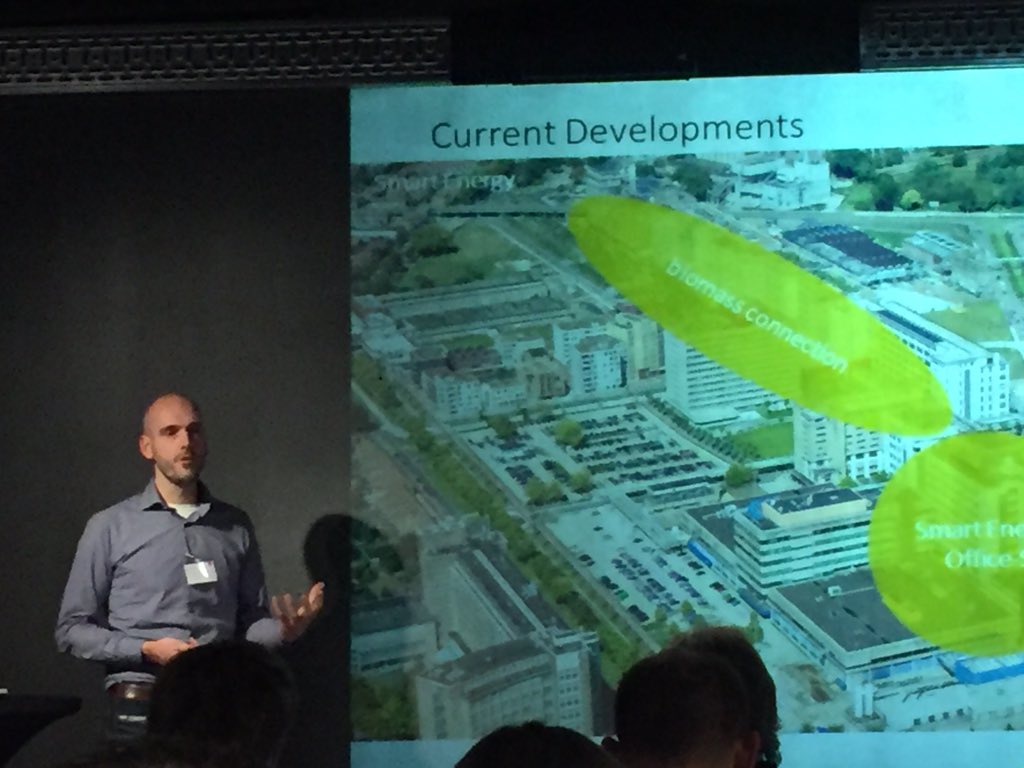 AlwinStrijpS's tweet photo. Presentatie @ThijsvanDieren ikv @Triangulum_EU Smart Strijp-S! https://t.co/QaqP7HcNet
