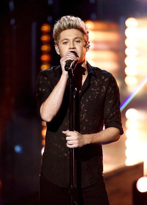 1DHQDaily tweet picture