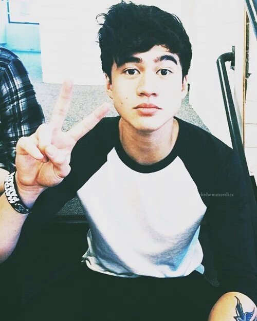 whencalumwas16 tweet picture