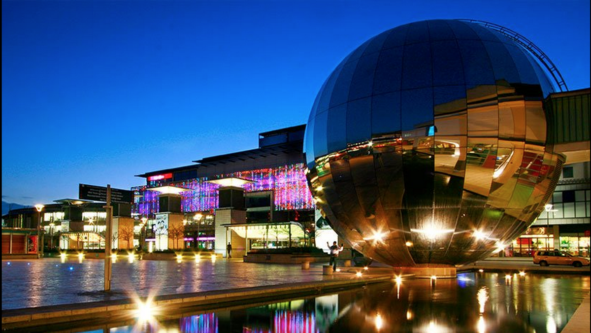 Embedded image permalink