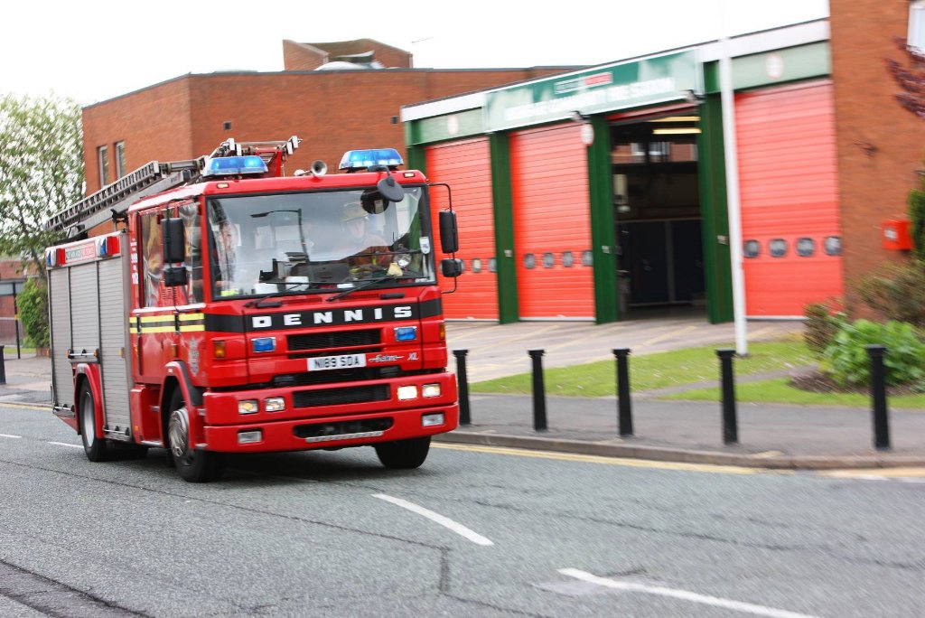 WestMidsFire's tweet photo. GOOD NEWS! Response time for incidents where life and property most at risk has been 4:42 over last 3 months! https://t.co/NbJ04HDLQJ