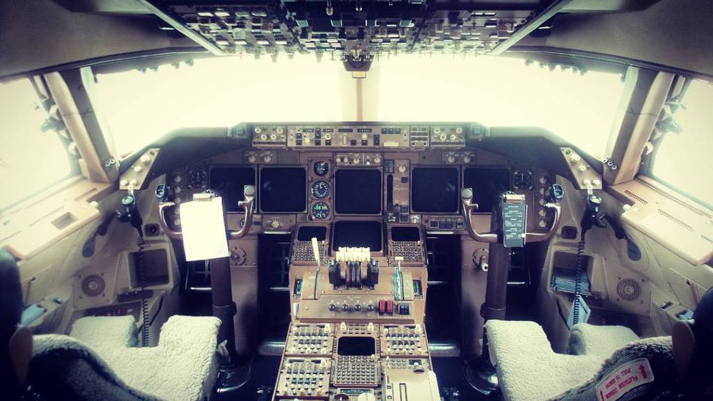 jacobvvz's tweet photo. By fred97130 on Instagram: #Paris #CDG #airfrance #KLM #Skyteam #AF #Boeing #B747 #FGITE #… https://t.co/bw3JnBxgJq https://t.co/QozeZmisM9