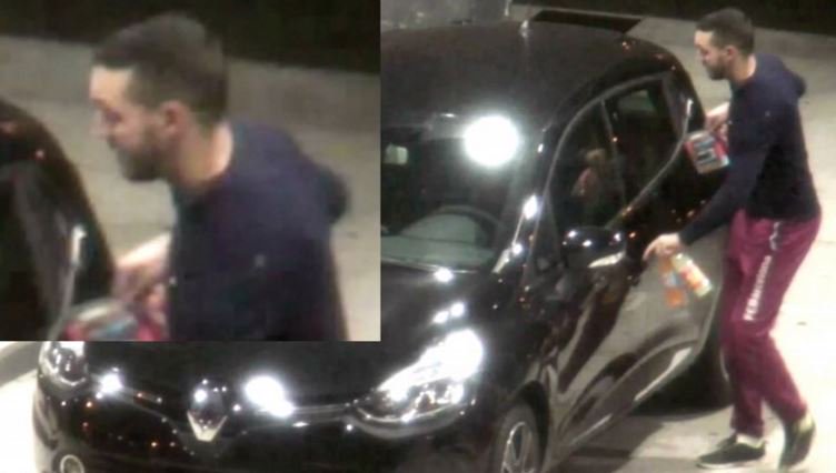 VTMNIEUWS's tweet photo. Politie op zoek naar Mohamed Abrini. Hij bracht Salah Abdeslam op 11 november naar Parijs. https://t.co/C7c4qC9mgz https://t.co/O2uP3V3twM