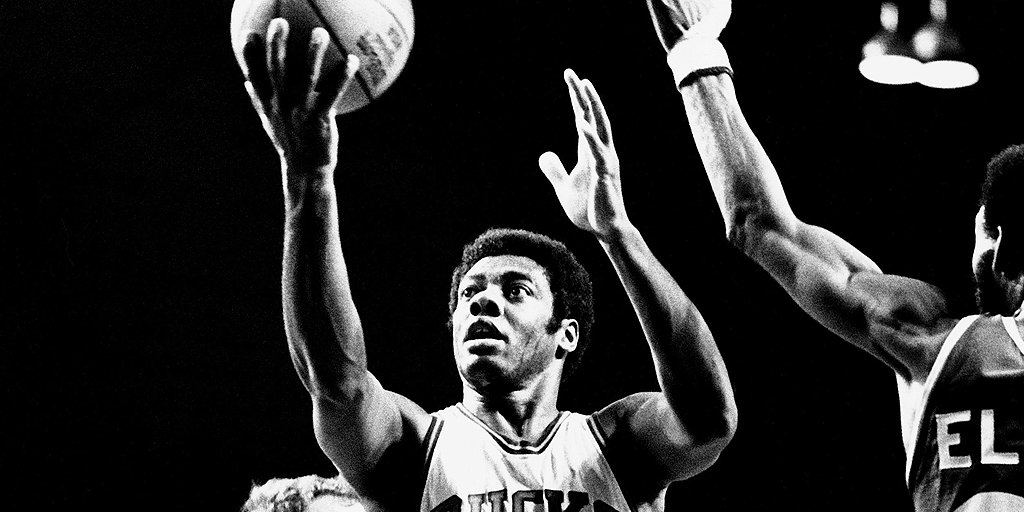 Happy Birthday to \"The Big O\" - 1960 Olympic gold medalist and all-time NBA superstar Oscar Robertson. 