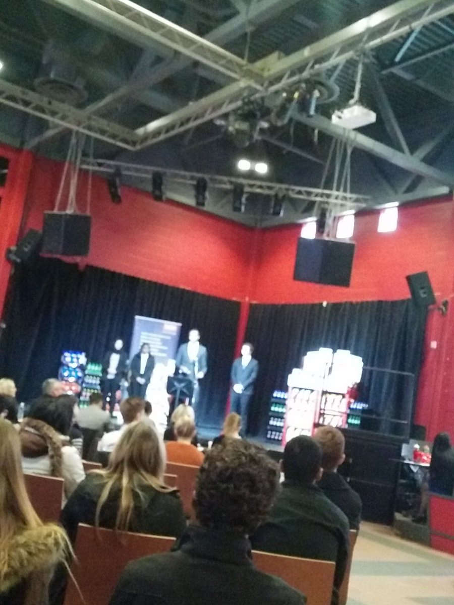 Vincent_LUL's tweet photo. A Day in a life of #Goodmanpepsico2015 PepsiCo challenge showing Goodman talent @GoodmanBMA https://t.co/6ShNdn11af