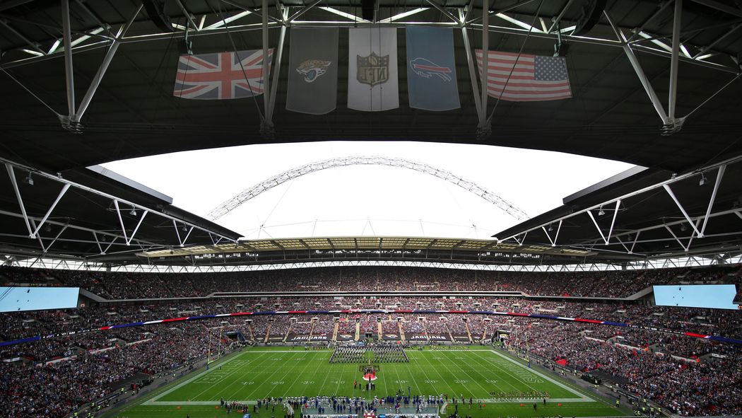CincyJungle's tweet photo. Rumors circulating about Bengals playing a game in London in 2016 https://t.co/Cp3WTrH5Gp https://t.co/hZF3wvA4dw