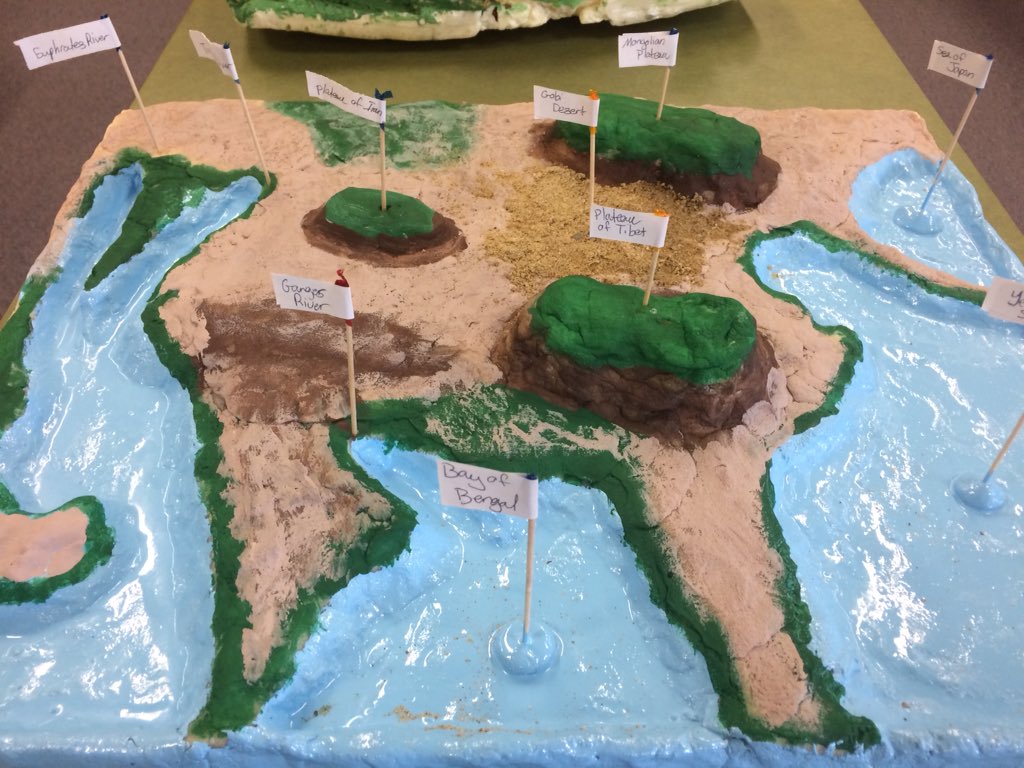 GMS_LeadLearner's tweet photo. Physical feature projects and presentations #7White https://t.co/E5YkG6ClAK