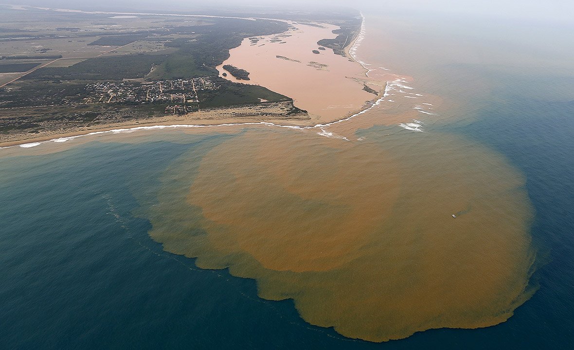 oceana's tweet photo. Brazil dam disaster: Toxic red mud threatens endangered wildlife in Rio Doce basin https://t.co/iXFF7l5bJ3 https://t.co/pmoSlLasSr