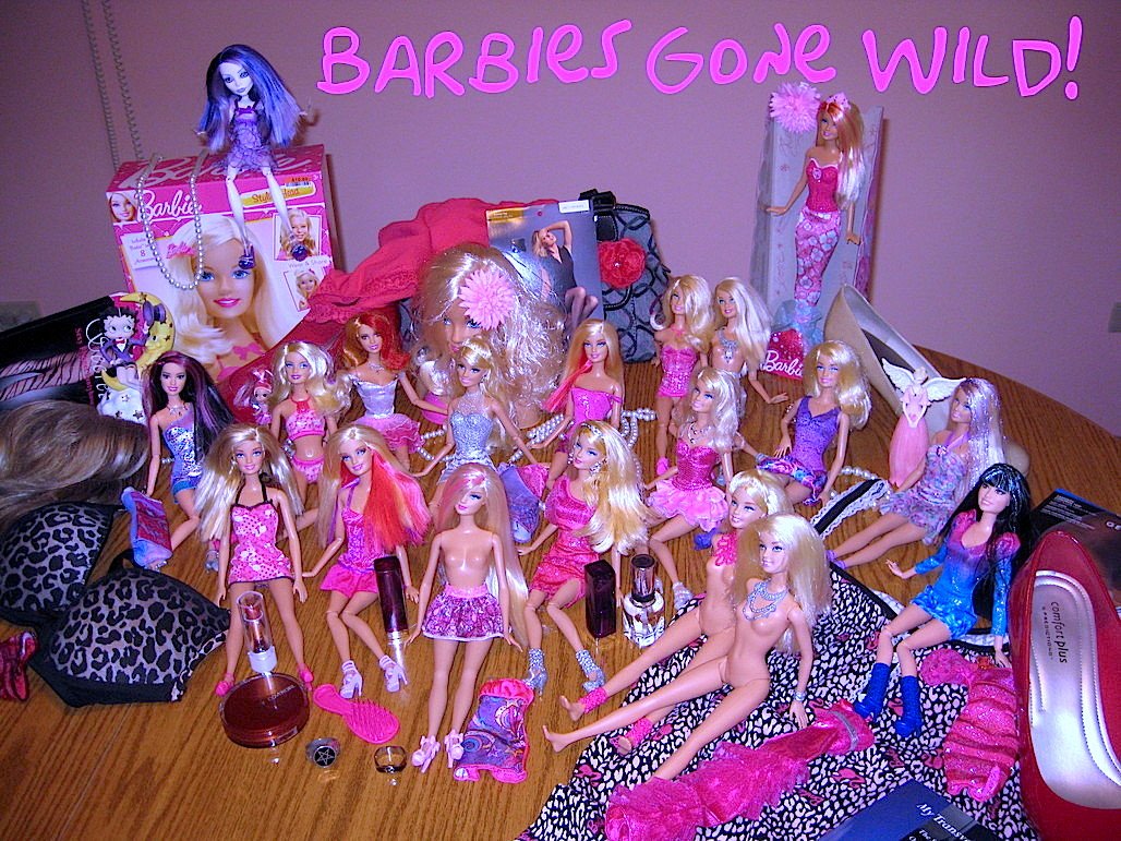 jessismychkova's tweet photo. #BarbiesGoneWild!  My #Barbie dolls came to life and had a wild sexy #girlygirl #dressup party! https://t.co/pZVetXN9NX
