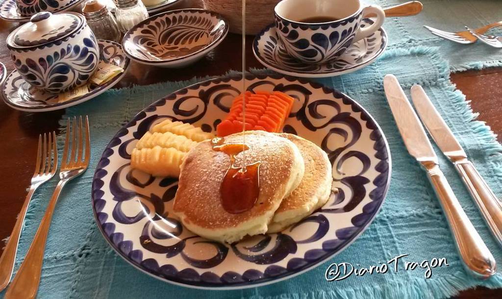 DiarioTragon's tweet photo. Yo acompaño mi #cafe con #pancakes en @lasalamandas y tu? #Tragon #foodie #foodporn #foodmorning #coffee #instacof… https://t.co/JkttyxQih7