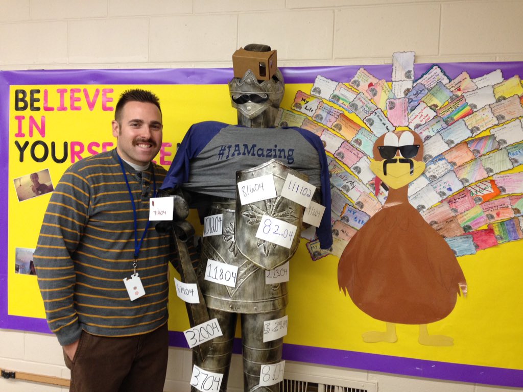osmond_kelly's tweet photo. Ned had some special visitors today. @jenmartins73 &amp; Mr. Giddes #jamsuknighted #edisonk12 https://t.co/WvrMpvxG8D