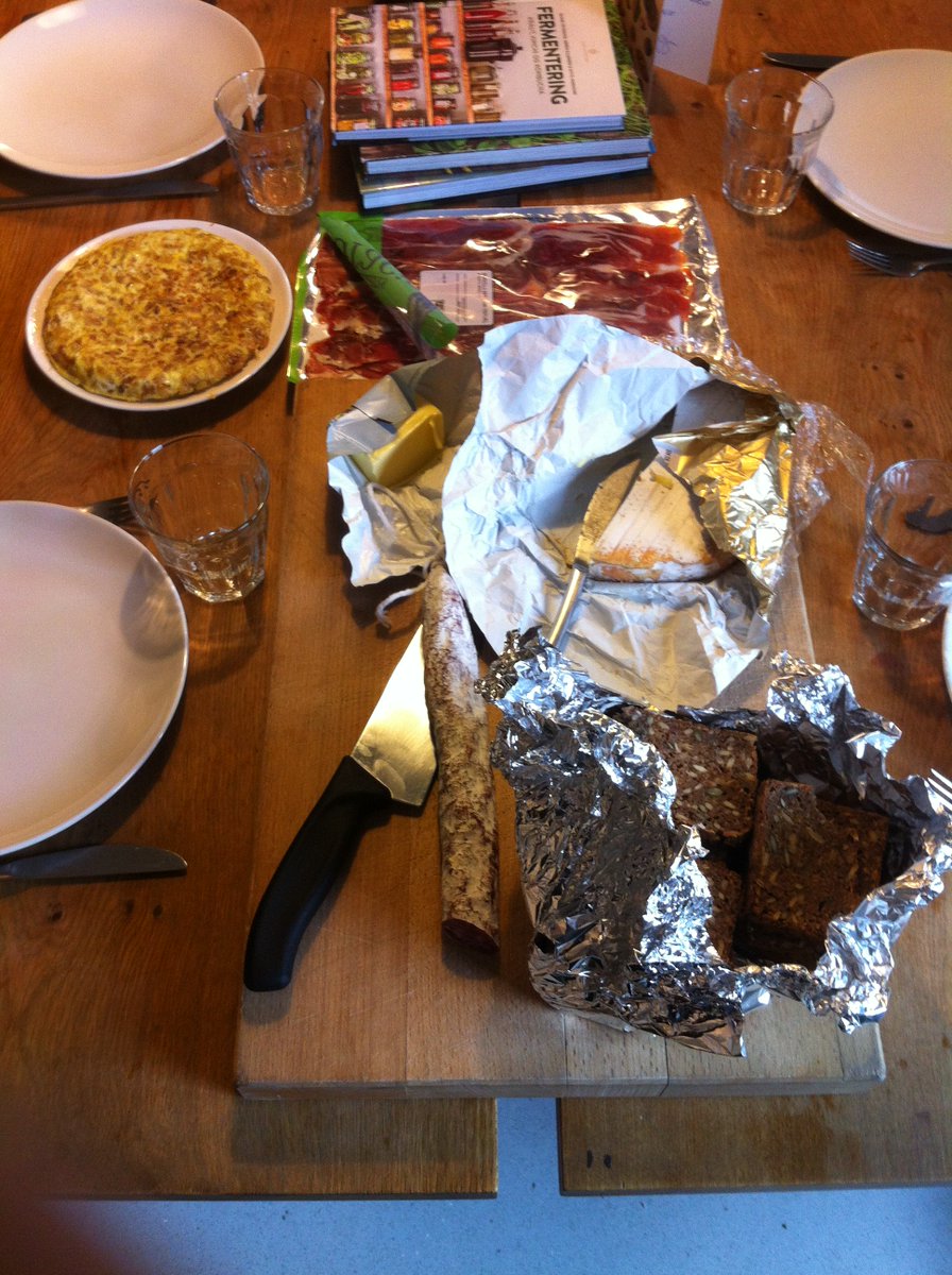 Staff meal at @NordicFoodLab today. I was really missing those dissertations while eating! I really enjoyed it!