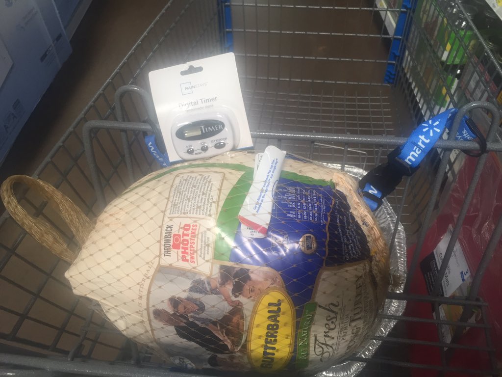 TanyaRiveraOn2's tweet image. Cook a 12lb #turkey in 1hr10min?@2WTK tests the trend.  #spatchcocking is today's #2Test