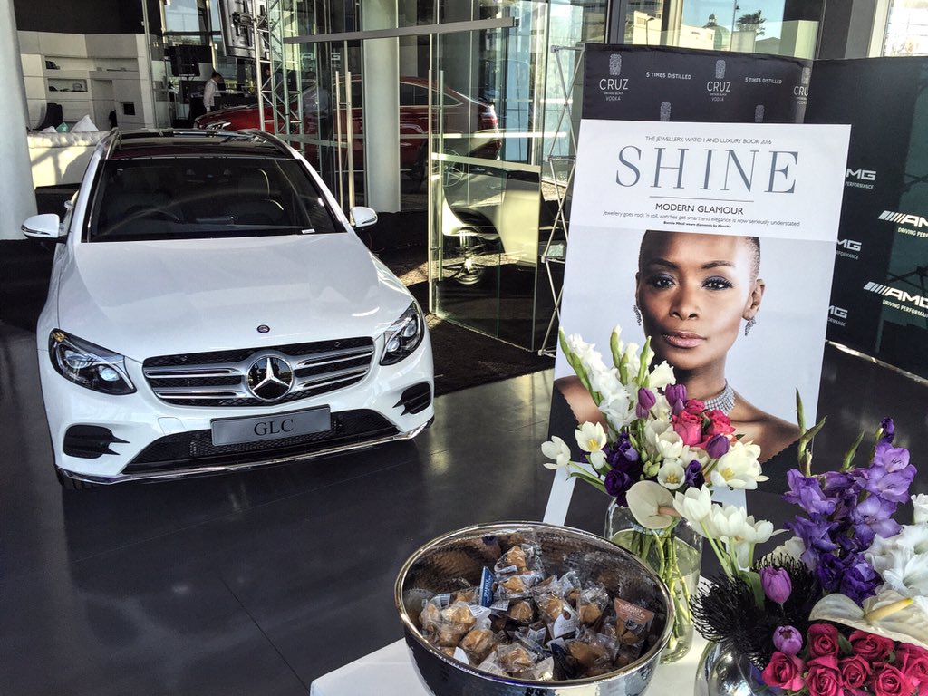 My office for the evening <a href="/SHINEmagSA/">SHINE</a> 2016 launch #shineskitter2016 #shinemb2016 #platafrica2015
