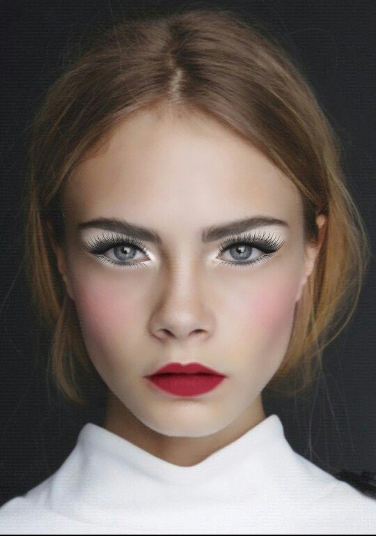 DelevingneOffic's tweet photo. Beautiful just for makeup....Love💛 https://t.co/KrZKAf95YV