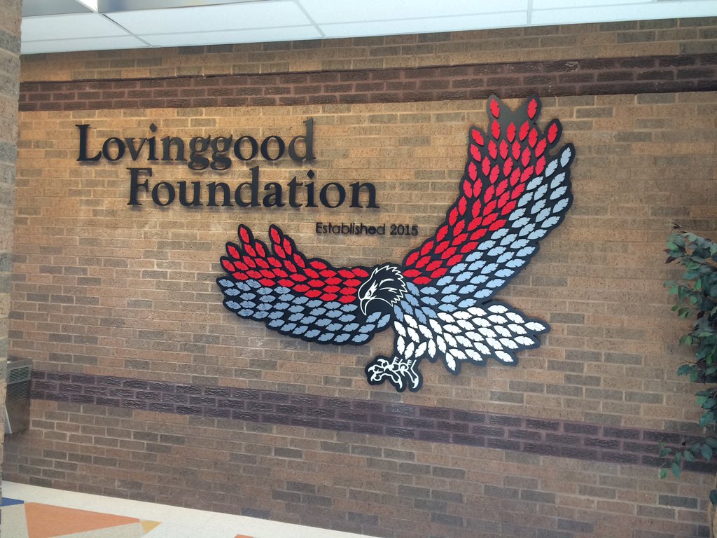 Lovinggood MS celebrates foundation donors by putting their names on the feathers of a beautiful new wall display!