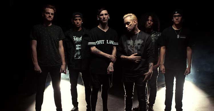 KerrangMagazine's tweet photo. ICYMI @issues are hitting up the UK in May! https://t.co/gnTUOAAMjq https://t.co/XsU1ZWCnxo