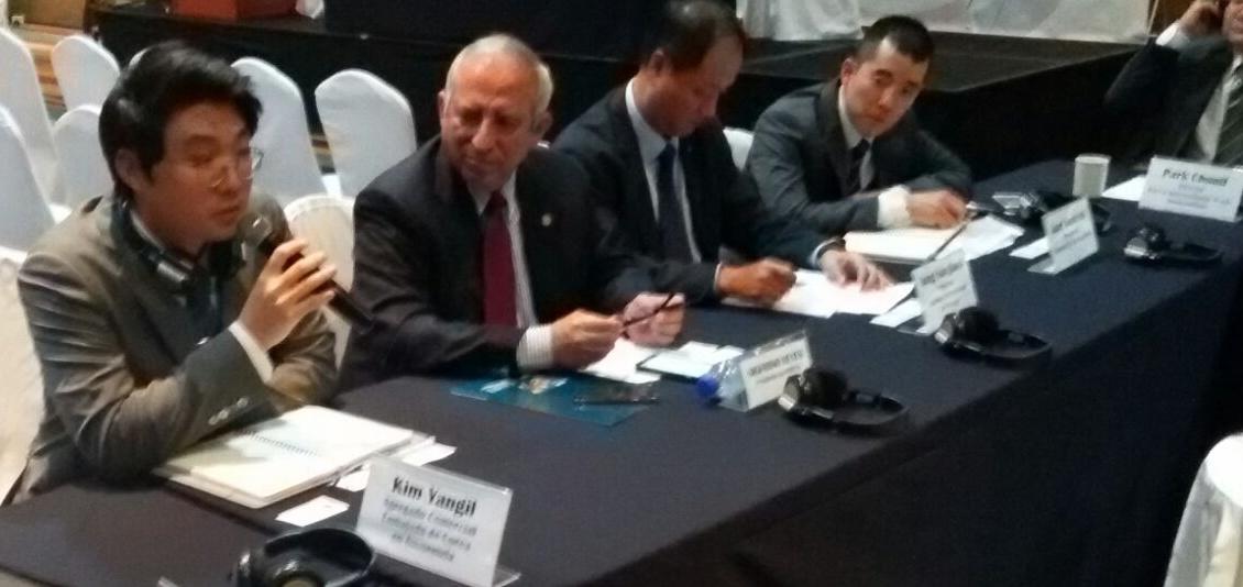 investinSV's tweet photo. #PROESA expone razones para #Invertir en #ElSalvador en #ForodeNegocios entre #CA y #RepCorea - #InversionES https://t.co/XJiZx3DqNN