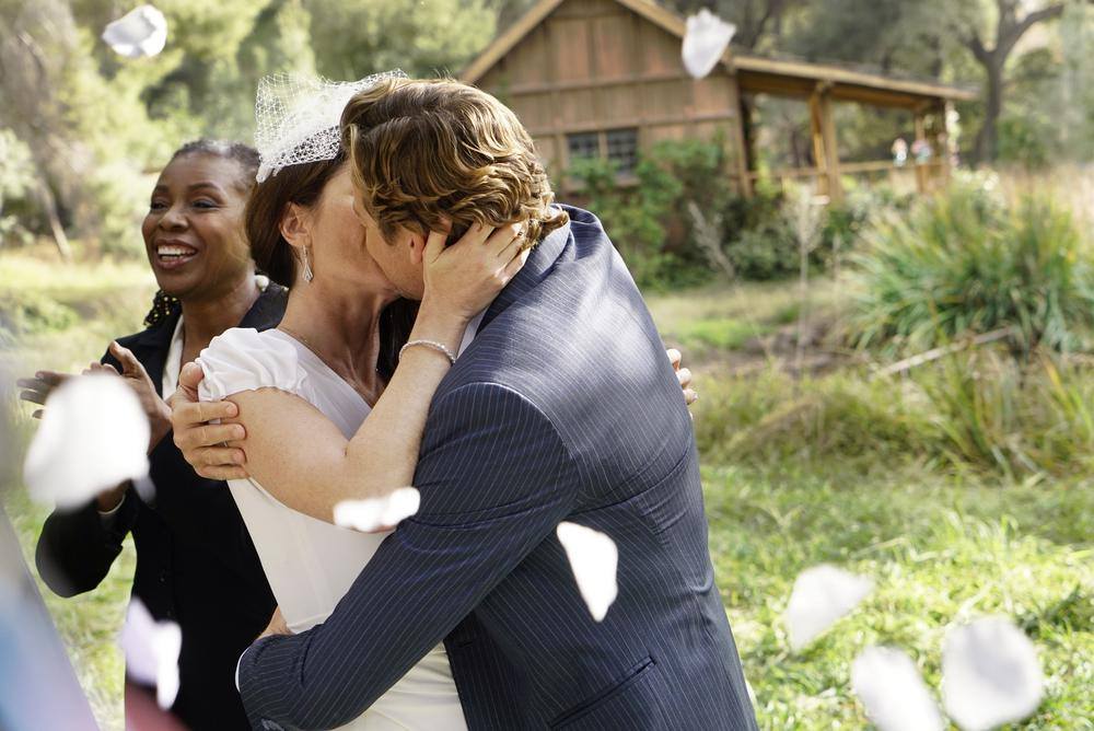 TF1's tweet photo. Ça y est, le #Mentalist c'est fini... Merci à Vous ! RT pour souhaiter le meilleur à Jane &amp; Lisbon ! https://t.co/W3jJCDids4