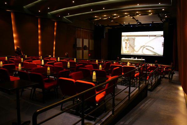 Fermeture de <a href="/CinemaExcentris/">Cinéma Excentris</a>  onde de choc dans le milieu culturel bit.ly/1Hl3g25