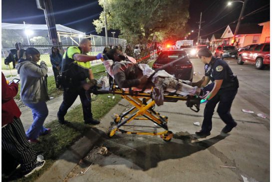 TorontoStar's tweet photo. New Orleans mass shooting leaves city on edge. https://t.co/6K0hM6pzgP https://t.co/RKFQuE1IJK