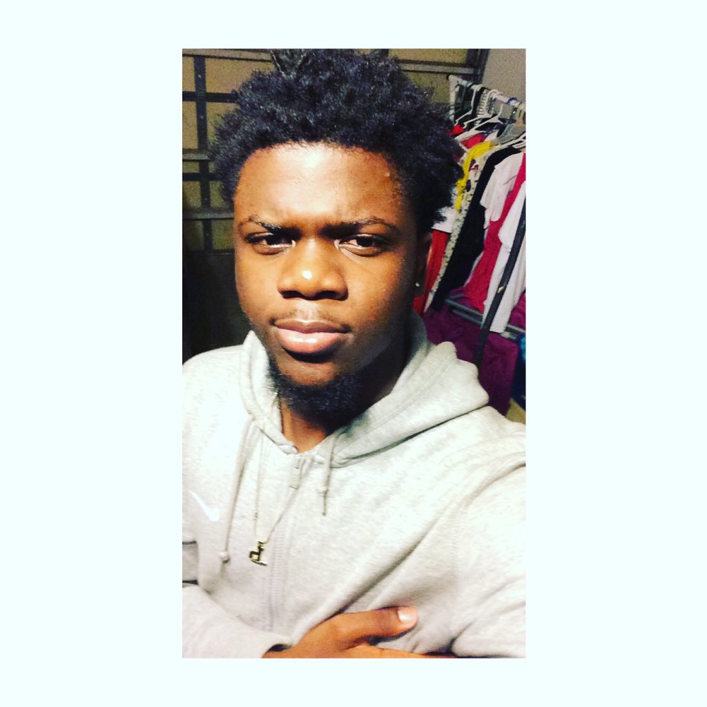 FvxkBob's tweet photo. Look like a grown baby https://t.co/s18mgaGeY1