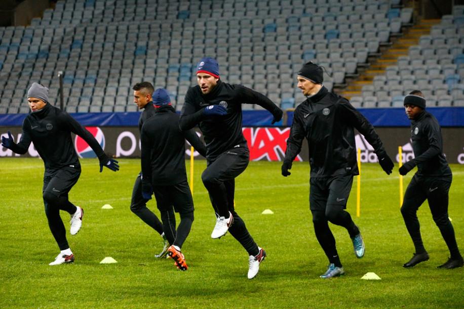 SÉANCE D'ENTAÎNEMENT À MALMÖ! #PSG #UCL #Maxwell17