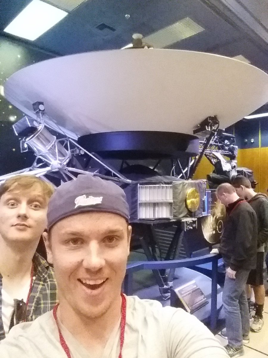 BodkinDylan's tweet photo. The actual #voyager space probe https://t.co/gqsy8U4fUU